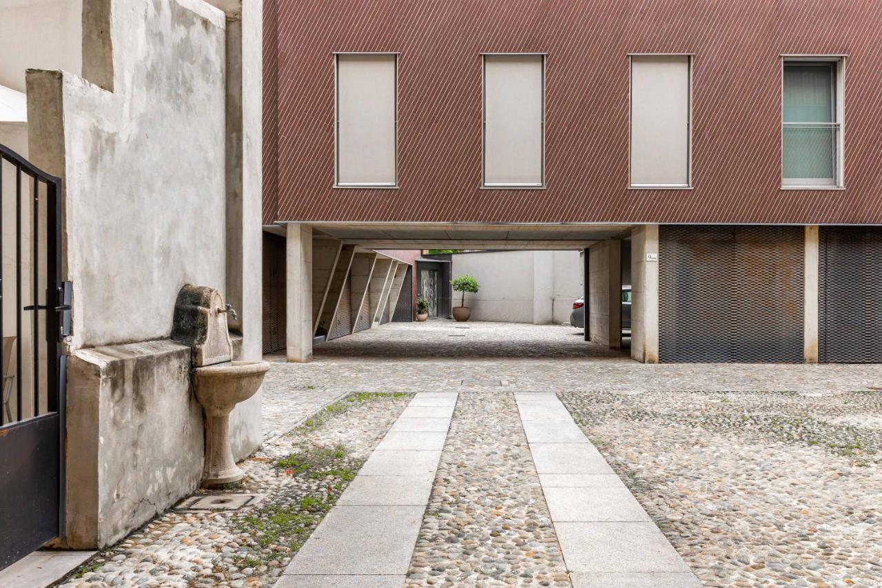 Tirso 9 - Con Posto Auto Daire Milano Dış mekan fotoğraf